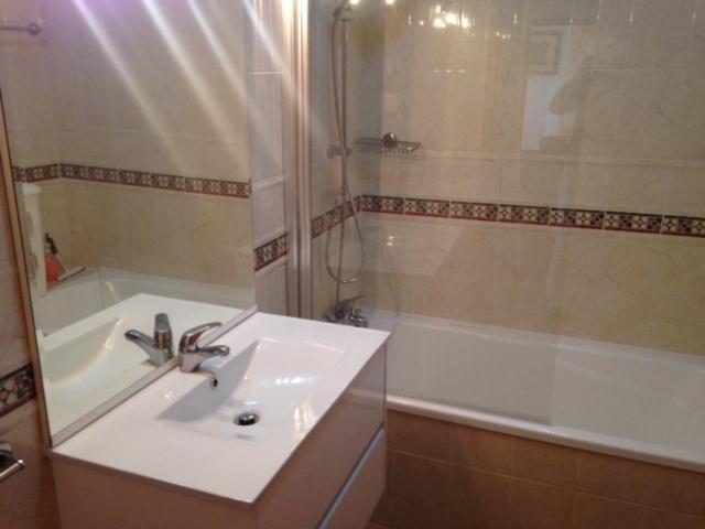 Bel appartement au bord de la mer de Porto de Mos Lagos Extérieur photo